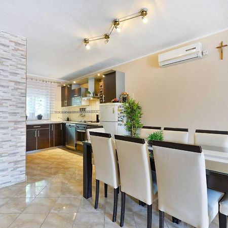 Holiday House Meri, 5+2, בנקובאץ מראה חיצוני תמונה